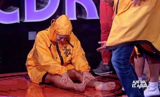 Mariana Echeverria feet photo thumbnail