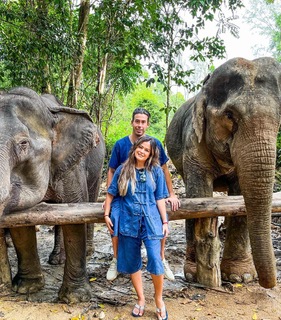 Mariana Echeverria feet photo thumbnail