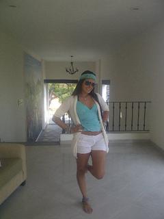 Mariana Echeverria feet photo thumbnail