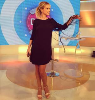Mariana Fabbiani feet photo 14