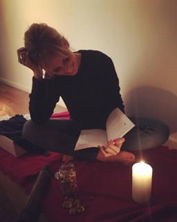 Mariana Fabbiani feet photo 11