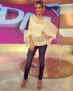 Mariana Fabbiani feet photo 18