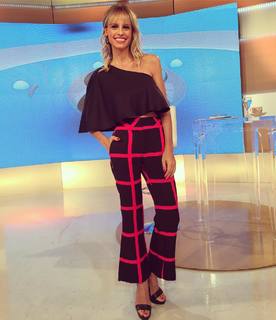 Mariana Fabbiani feet photo 4