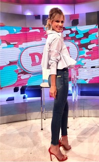 Mariana Fabbiani feet photo 12