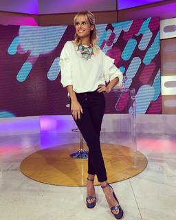 Mariana Fabbiani feet photo 14
