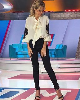 Mariana Fabbiani feet photo 4