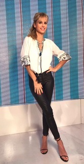 Mariana Fabbiani feet photo 1