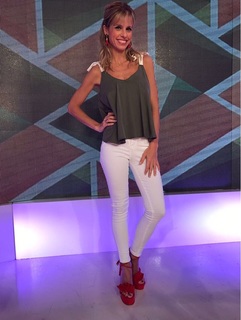 Mariana Fabbiani feet photo 13
