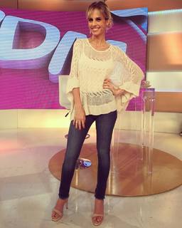 Mariana Fabbiani feet photo 20