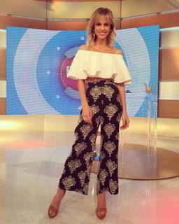 Mariana Fabbiani feet photo 18