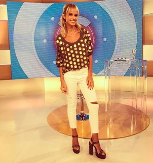 Mariana Fabbiani feet photo 12