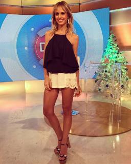 Mariana Fabbiani feet photo 2
