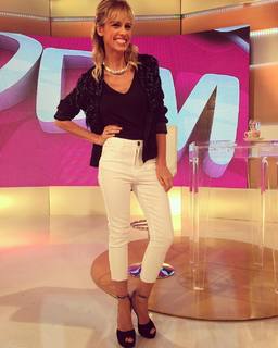 Mariana Fabbiani feet photo 9