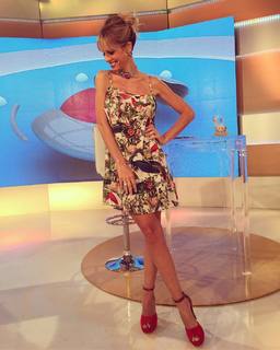 Mariana Fabbiani feet photo 7