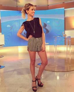 Mariana Fabbiani feet photo 18