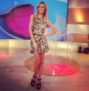 Mariana Fabbiani feet photo 13