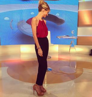 Mariana Fabbiani feet photo 8