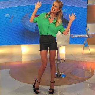Mariana Fabbiani feet photo 8