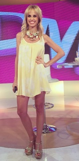 Mariana Fabbiani feet photo 14