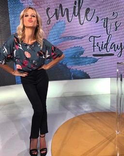 Mariana Fabbiani feet photo 20