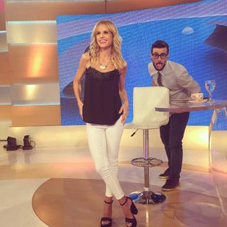 Mariana Fabbiani feet photo 10