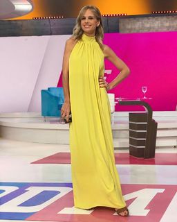 Mariana Fabbiani feet photo 16