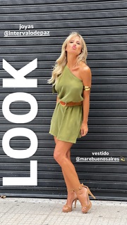 Mariana Fabbiani feet photo 13