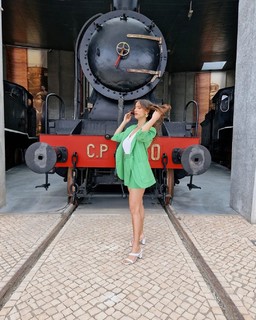 Mariana Monteiro feet photo 3