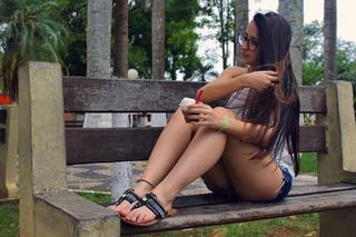 Mariana Nolasco feet photo 3