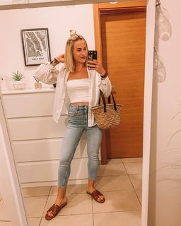 Mariana Pracharova feet photo 13