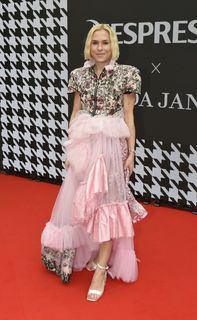Mariana Pracharova feet photo 19