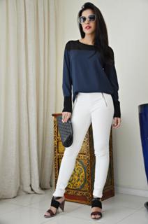 Mariana Rios feet photo thumbnail