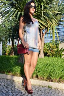 Mariana Rios feet photo thumbnail