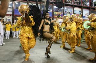 Mariana Rios feet photo thumbnail