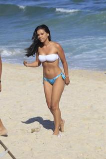 Mariana Rios feet photo thumbnail