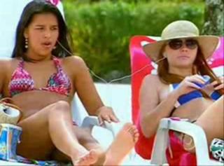 Mariana Rios feet photo thumbnail