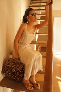 Mariana Rios feet photo thumbnail