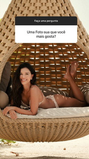 Mariana Rios feet photo thumbnail