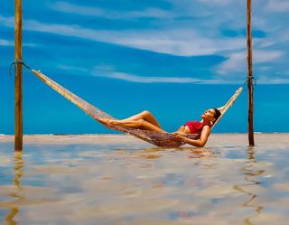 Mariana Rios feet photo thumbnail