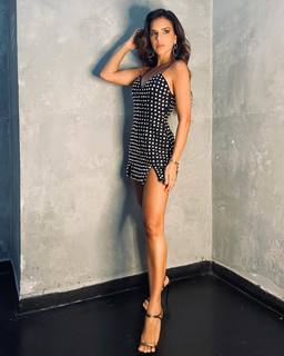 Mariana Rios feet photo thumbnail