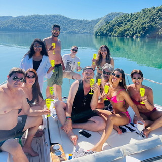 Mariana Rios feet photo thumbnail