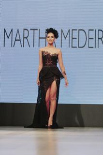 Mariana Rios feet photo thumbnail