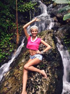 Mariana Rodríguez feet photo 4
