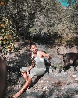 Mariana Rodríguez feet photo 8