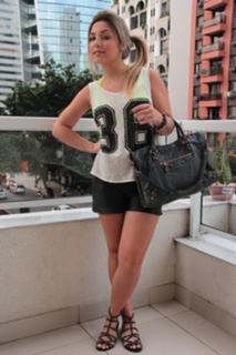 Mariana Sampaio feet photo 15