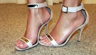 Mariana Sampaio feet photo 8