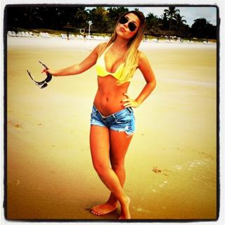 Mariana Sampaio feet photo 7