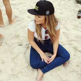 Mariana Sampaio feet photo 7