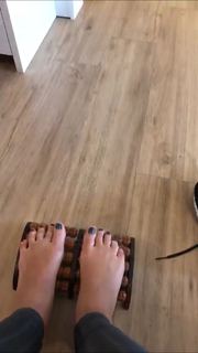 Mariana Santos feet photo 8