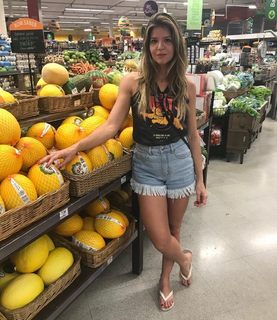 Mariana Santos feet photo 7